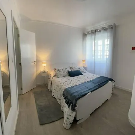 Friends Place Praia da Vitória