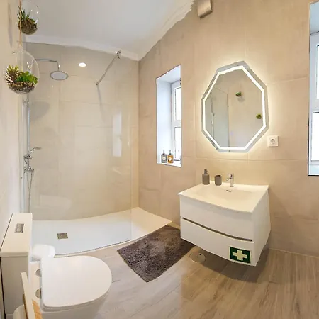 Friends Place Praia da Vitória