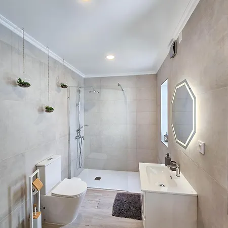 Friends Place Апартаменты Прайя-да-Витория