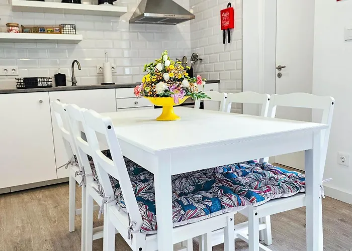 Friends Place * Praia da Vitoria